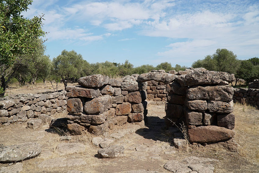 Archeoastronomia in Sardegna: Serra Orrios (Dorgali)