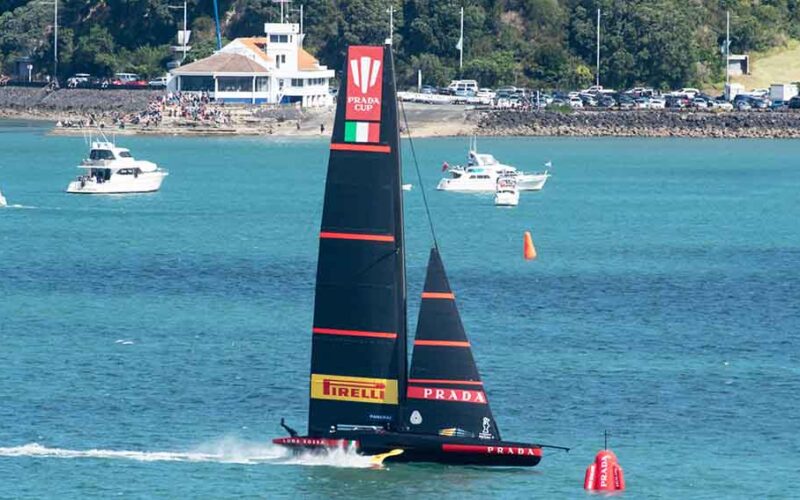 Luna Rossa trionfa in Prada Cup