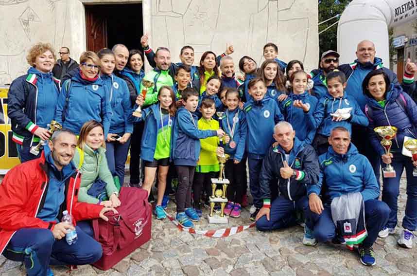 gli atleti dell'atletica ozieri