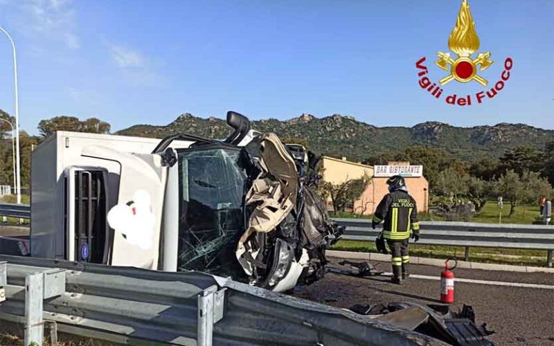 Incidente a Su Canale furgone