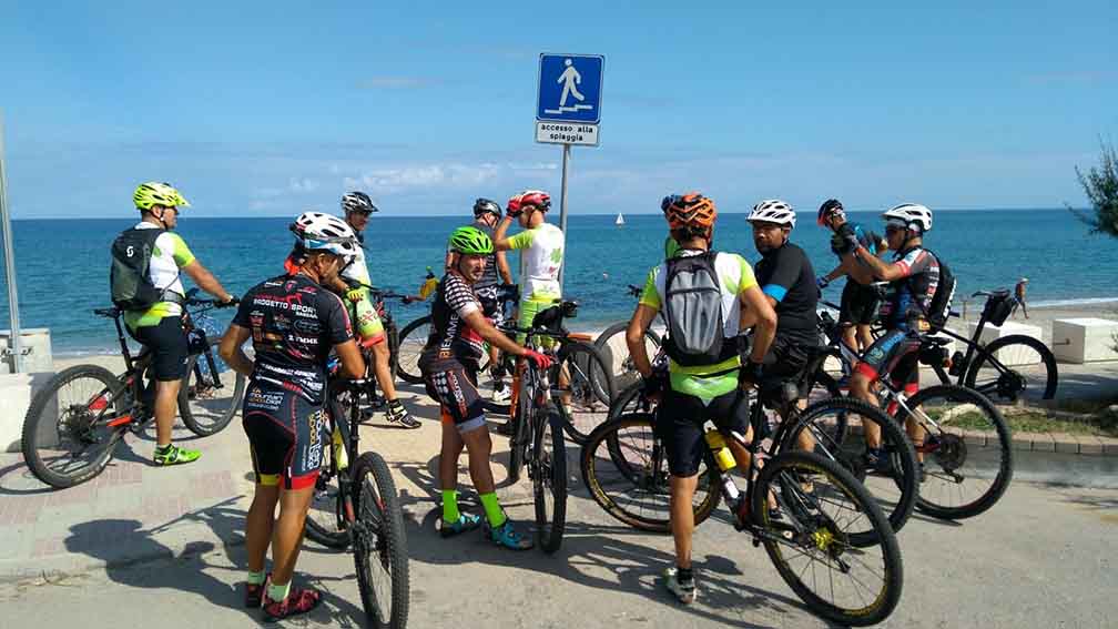 I bikers dellASD Sardegna Sport e Natura