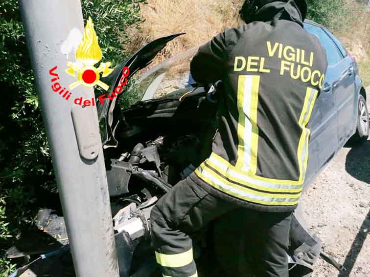 Incidente stradale a Sassari via Domenico Millelire 2