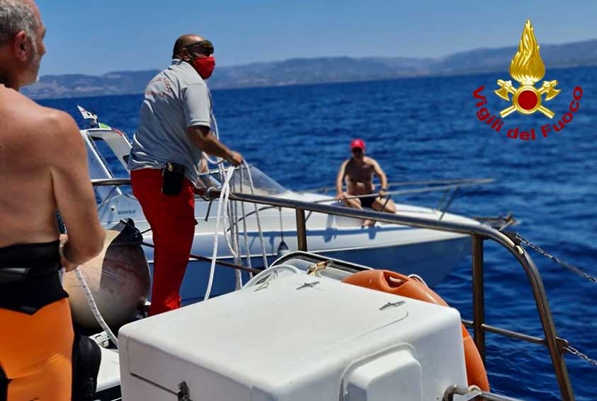 Soccorsa al largo di Porto Torres un'imbarcazione in avaria