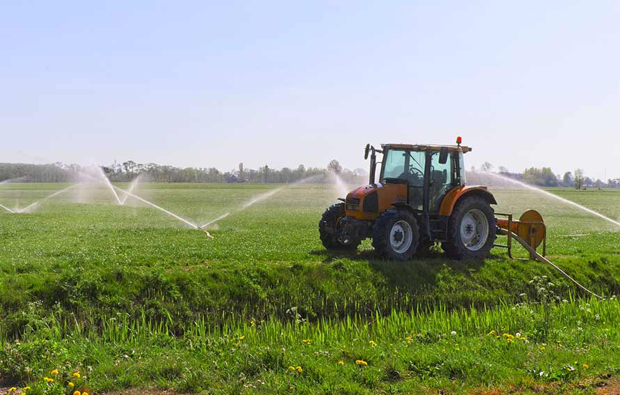 Trattore azienda agricola