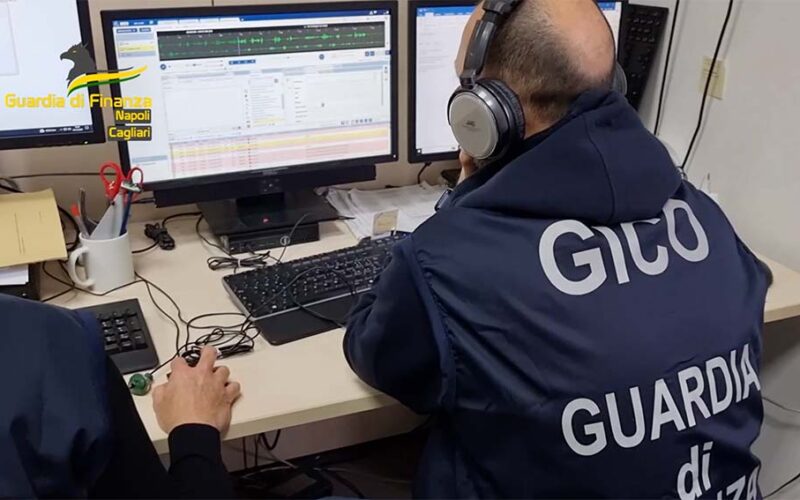 Guardia di Finanza Napoli Cagliari indagate 8 persone