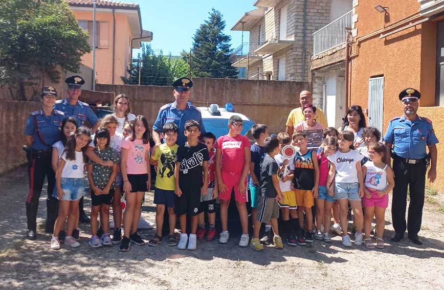 Centro Arcobaleno visita Carabinieri Tempio