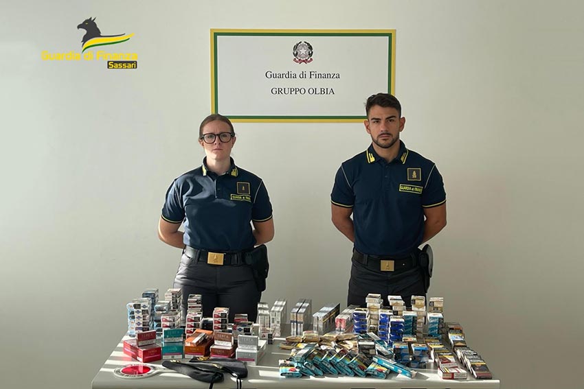 Sequestro sigarette Porto Rotondo