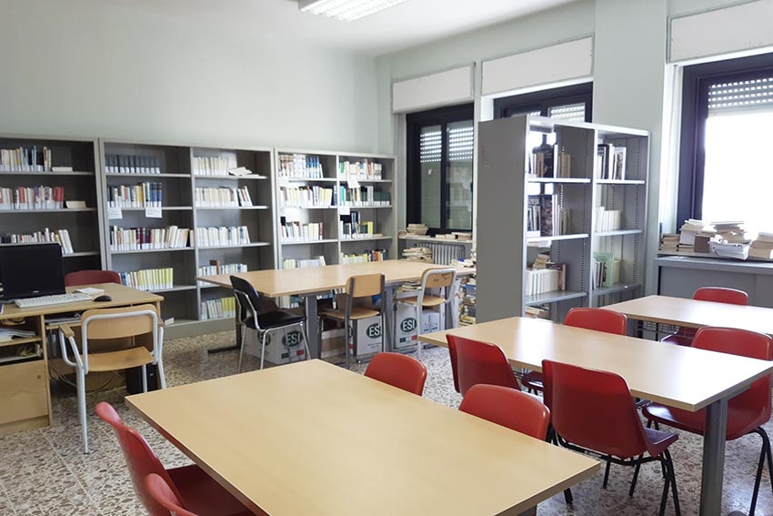 Biblioteca Istituto Segni Ozieri 2