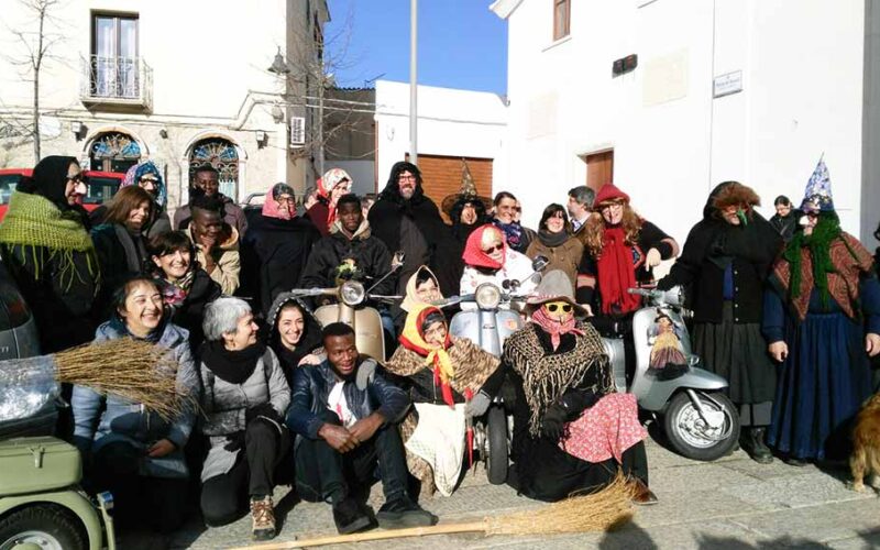 Befana in Lambretta a Nuoro