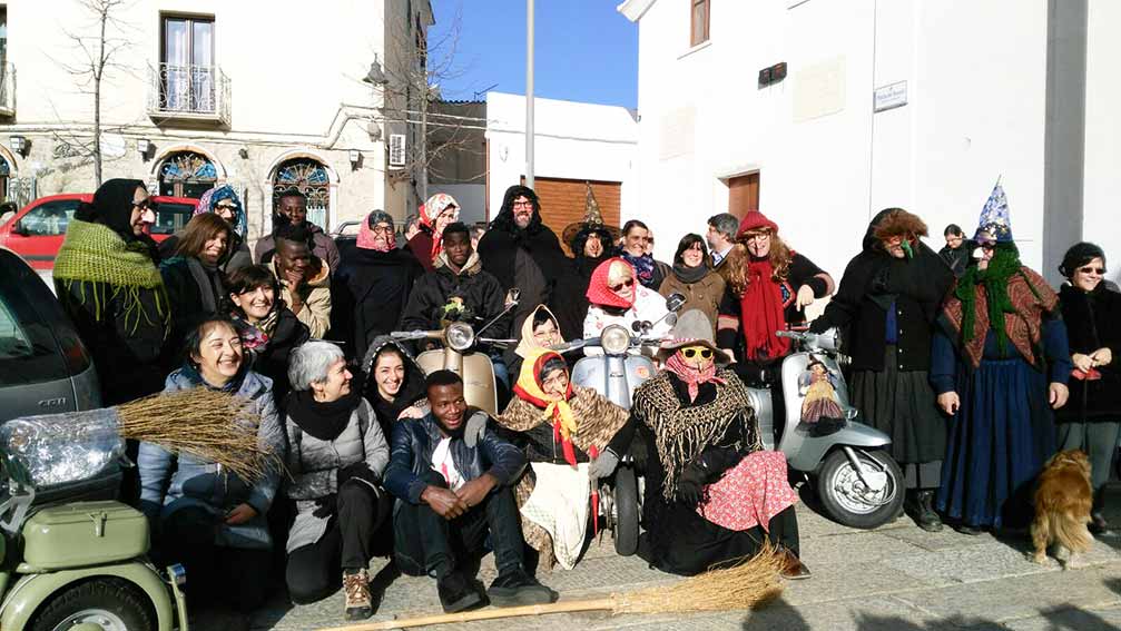 Befana in Lambretta a Nuoro