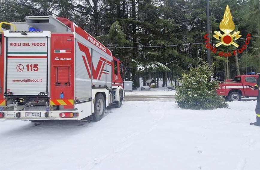 Intrevento Vigili del Fuoco a Vallicciola per la neve