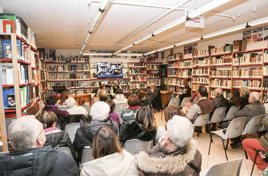 Presentazione libro Rosanna Murrrai